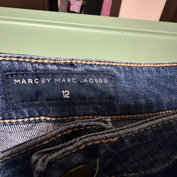 Y2K style Marc by Marc Jacobs denim shorts gold zipper detail designer size 12 - Picture 3 of 11